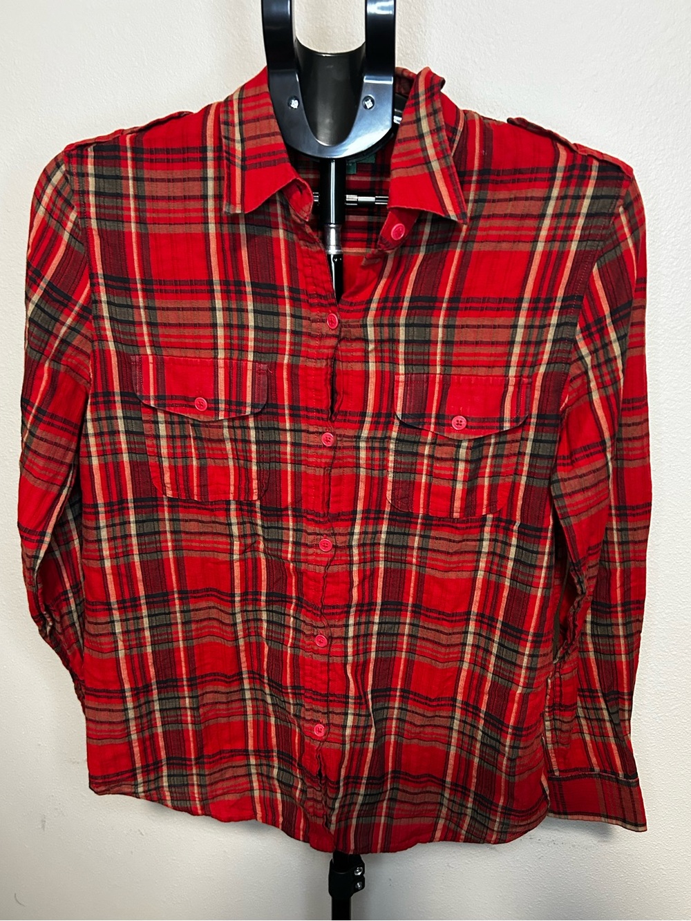 Lauren Ralph Lauren Red Plaid Button-Up Shirt women’s medium